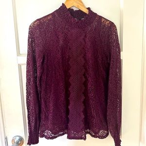 ✨3/$10✨ High neck lace blouse with camisole - Plum